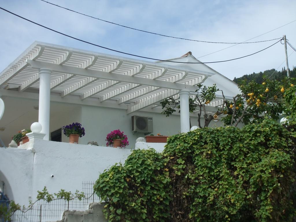 Agathi Beach House Agios Gordios  Bagian luar foto