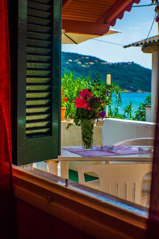 Agathi Beach House Agios Gordios  Ruang foto