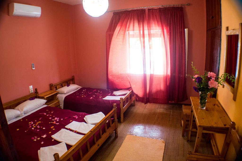 Agathi Beach House Agios Gordios  Bagian luar foto