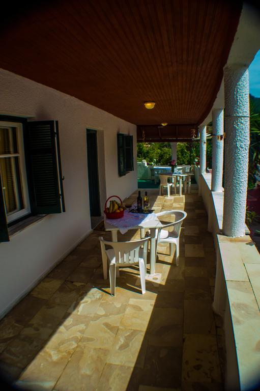 Agathi Beach House Agios Gordios  Bagian luar foto